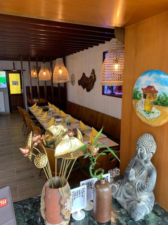 Bed and Breakfast Vina Am Ring Mannebach  Экстерьер фото