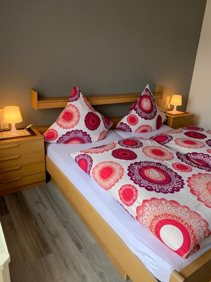 Bed and Breakfast Vina Am Ring Mannebach  Экстерьер фото